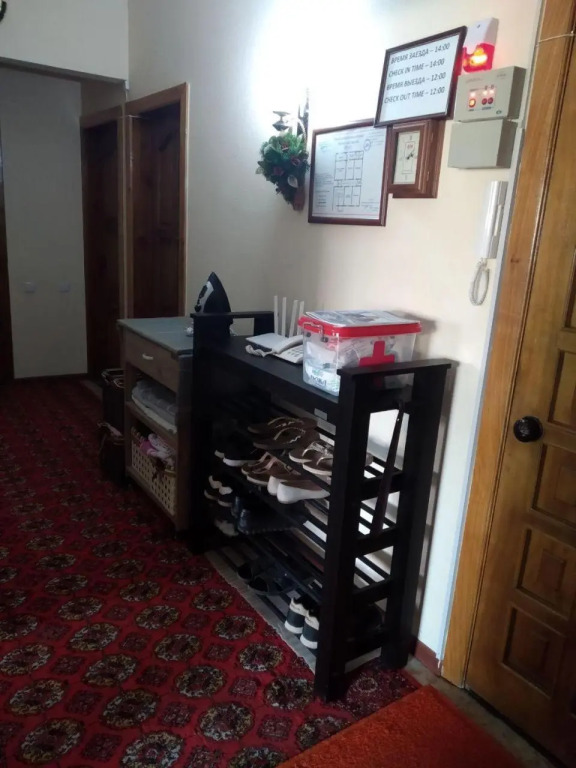 Room on Furkat 8
