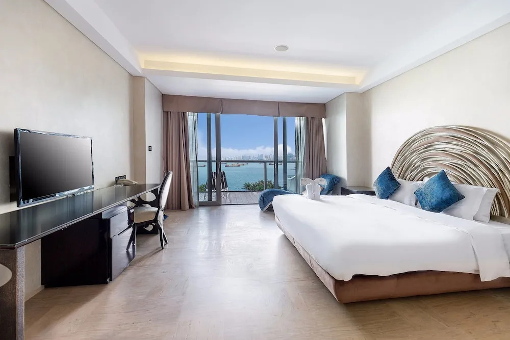 Yuejia Sea Apartment Phoenix Island