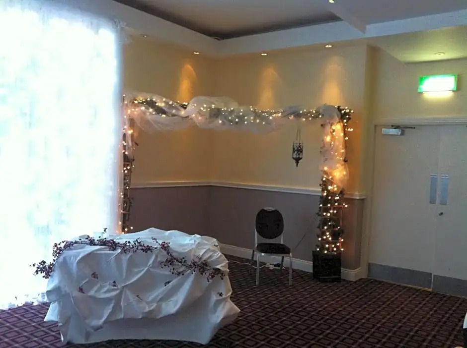 Ashbourne House Hotel