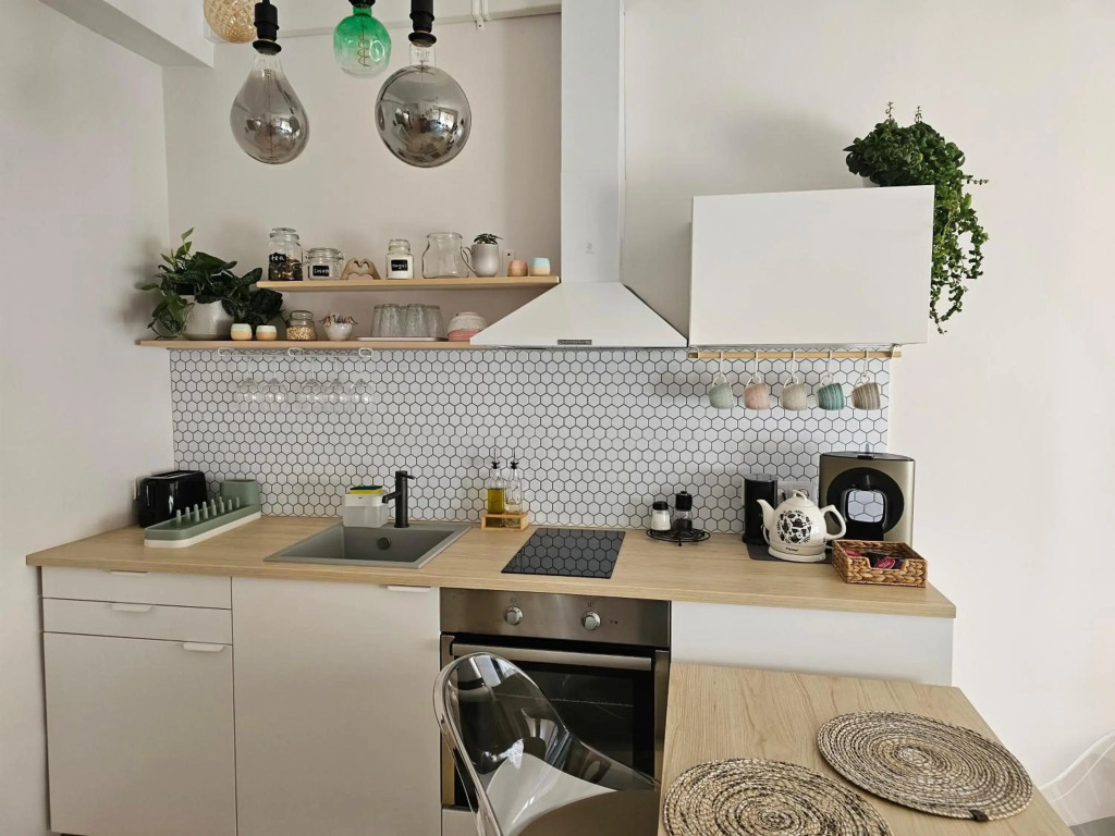 NIKA'S 2BD, Modern, Dondukov Apartment