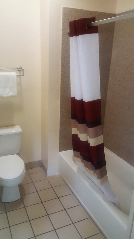 Red Roof Inn & Suites Houston   Humble/IAH Airport