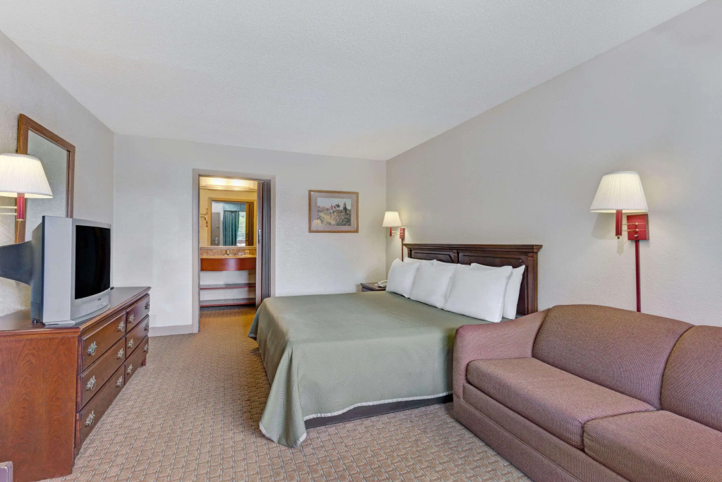 Travelodge by Wyndham Williamsburg Colonial Area