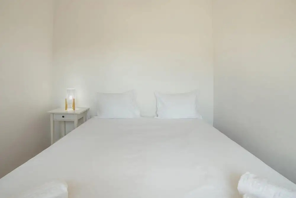 Bright Modern Boavista by Vacationy