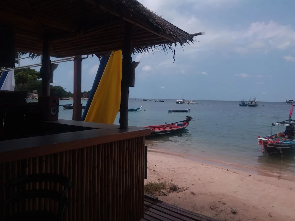 Captain Nemo Guesthouse