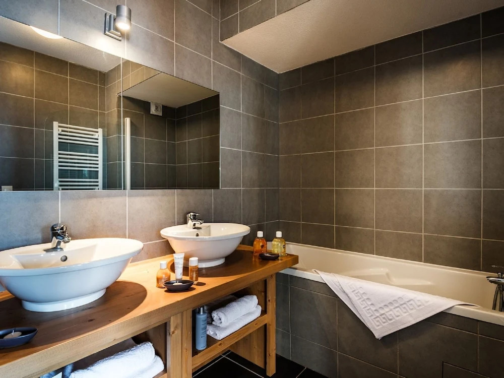 Modern Apartment in the Child-Friendly Ski Village Arc 1600