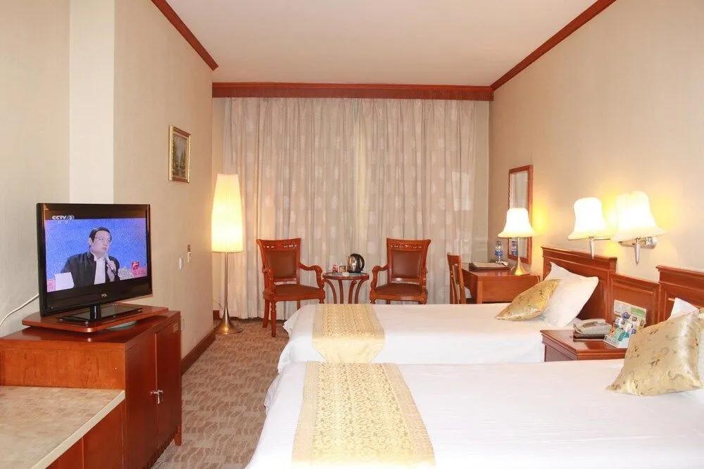 Huaxia Hotel