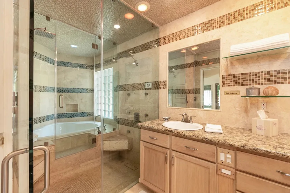 Skyhill Oasis W/ Hot Tub Walk To Universal 4 Bedroom Home