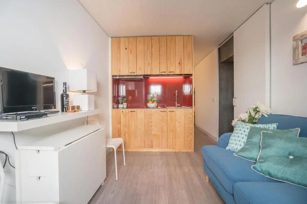 Rose Apartments