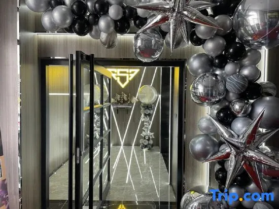 857 E-sports Hotel (Nanyang Dream Island Baihe Holiday Park)