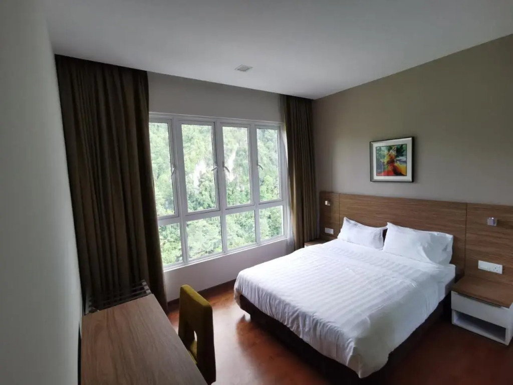 The Haven Central Lakeview Suite 3rooms (3-8pax)