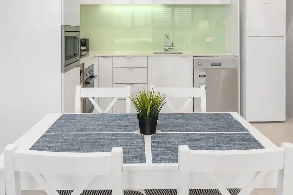 Beautiful Unit With Gym and Pool Near Museums