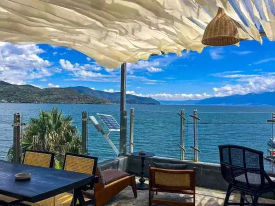 Dali Guqinhai Sea Viewing Inn