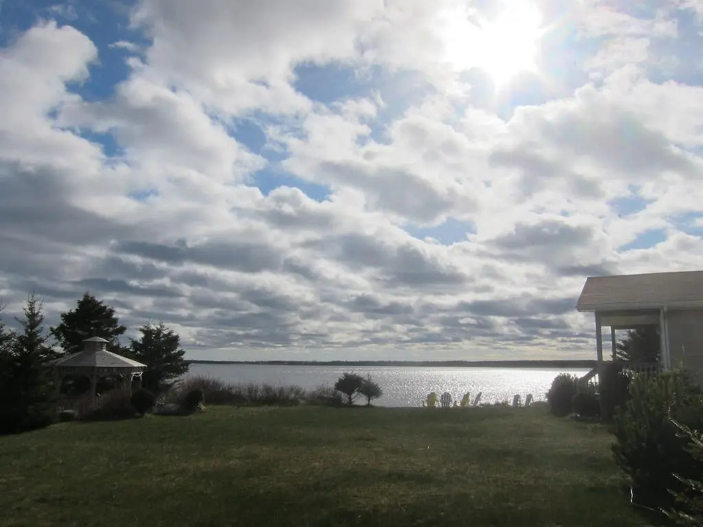 Whispering Waves Cottages