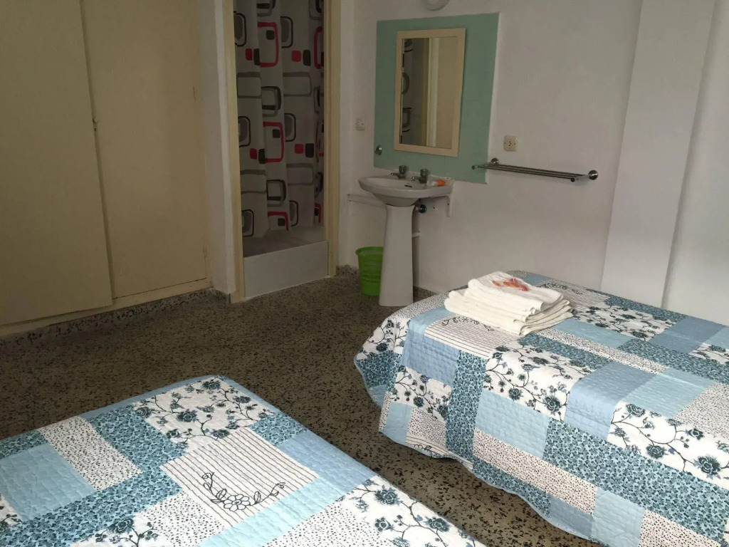 Hostel Euro Holitel