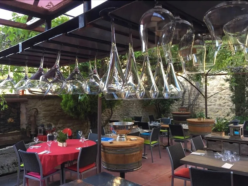 Hotel Le Vieux Bistrot