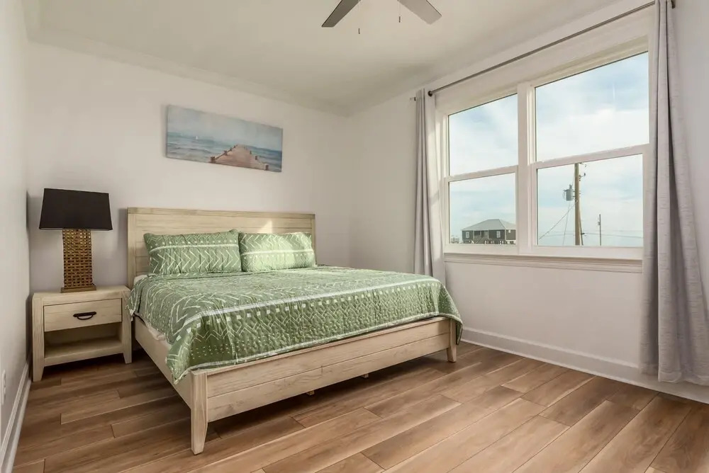 Beautiful C's - 2924 Bienville Blvd 5 Bedroom Home