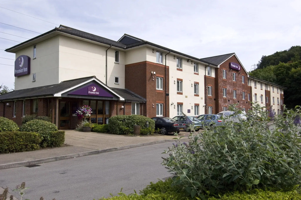 Premier Inn Newport Wales M4, J24
