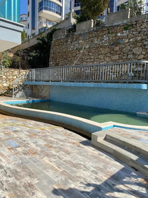 Captivating 2-bed House in Alanya