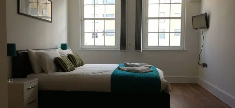MAX Serviced Apartments Commercial Road