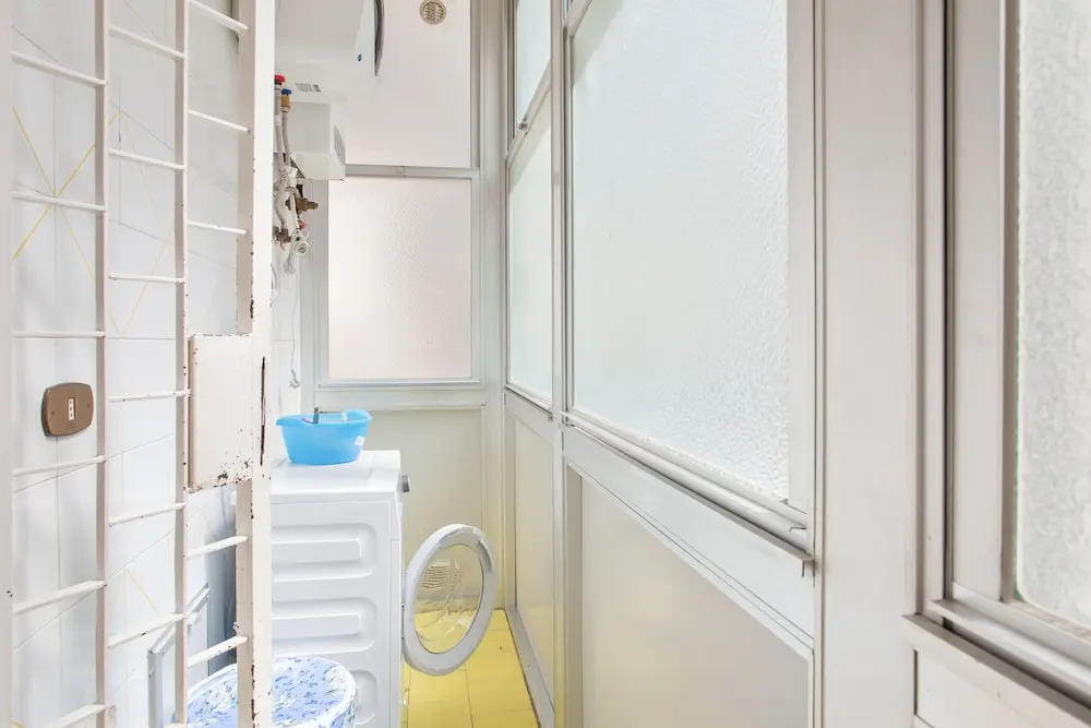 Pane & Pomodoro Beach Roomy Flat
