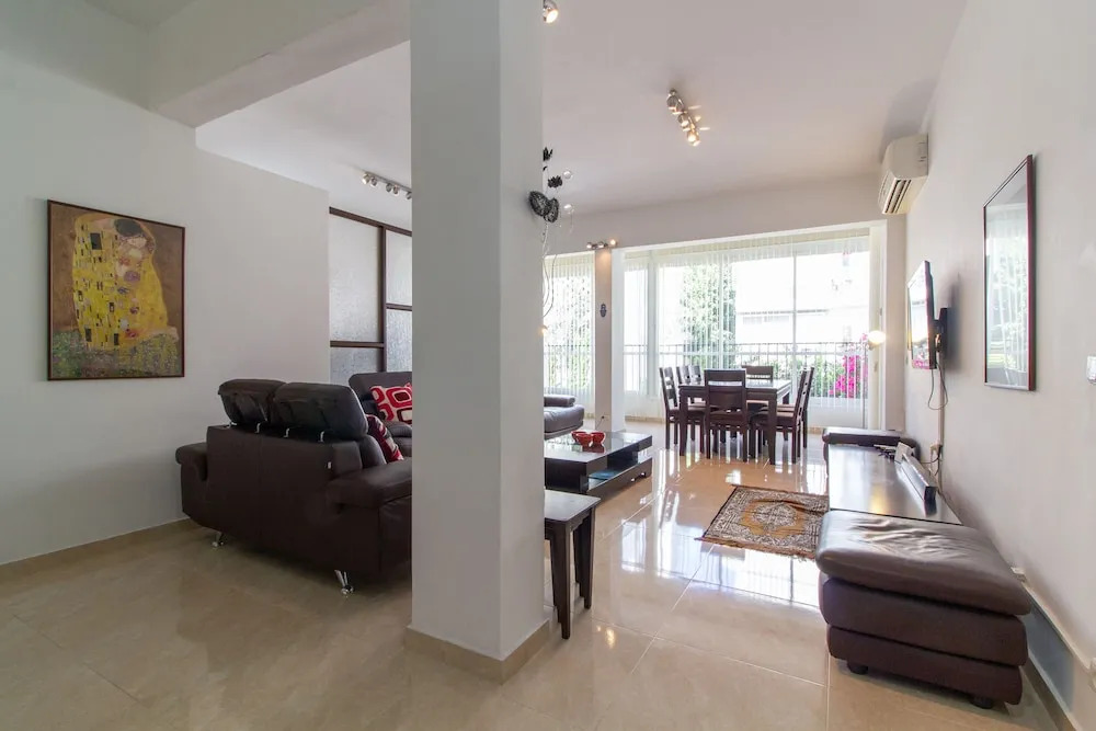 Bright 3BR in the Beating Heart of TLV