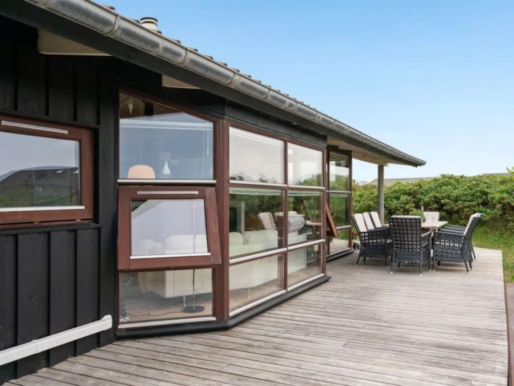 "Thorid" - 175m from the sea in NW Jutland