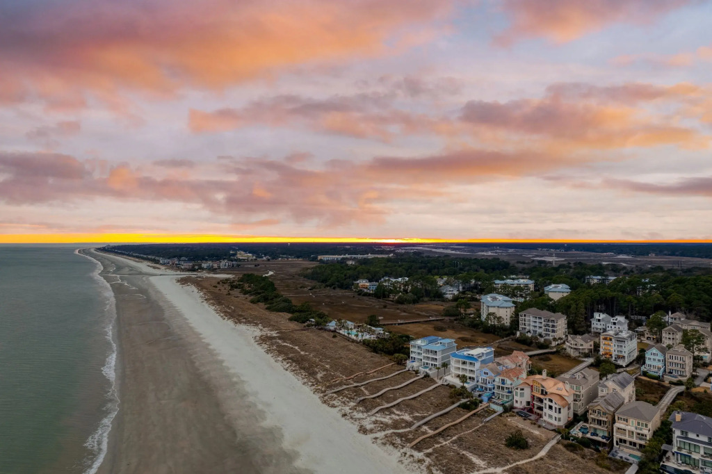 Infinity Pool, Beach Access, Oceanview, Sleeps 24 30 Bradley Cir by Avantstay