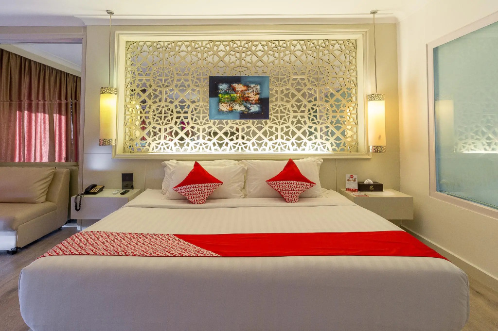 The Rich Prada Bali