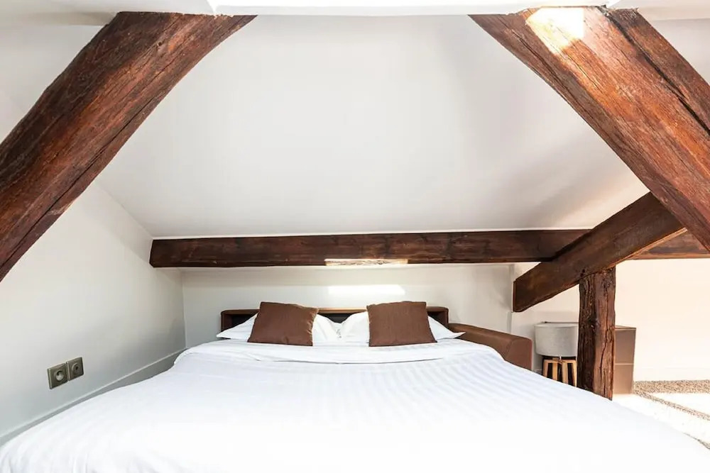 Veeve - The Secret Loft in Madeleine