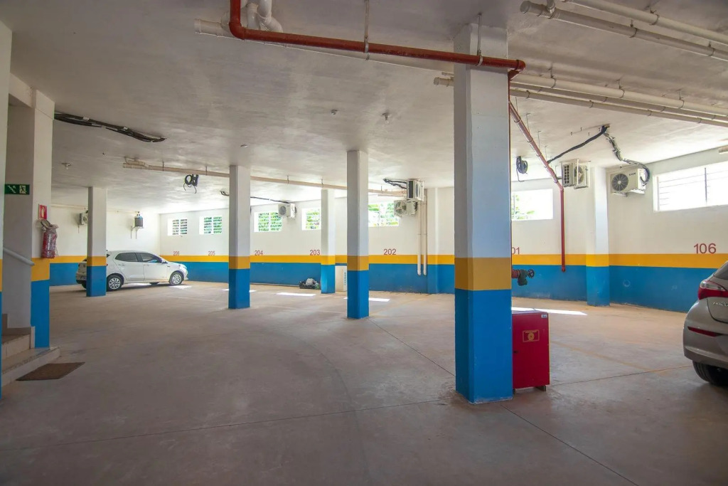 2 suítes temporada - VENTILADO E NASCENTE, condomínio tranquilo com PISCINA, CHURRASQUEIRA E PLAYGROUND I Cozinha completa, estacionamento coberto, home office I Ideal para FAMÍLIAS E CASAIS I Prox do BEACH PARQUE e PRAIA - Porto das Dunas - CE