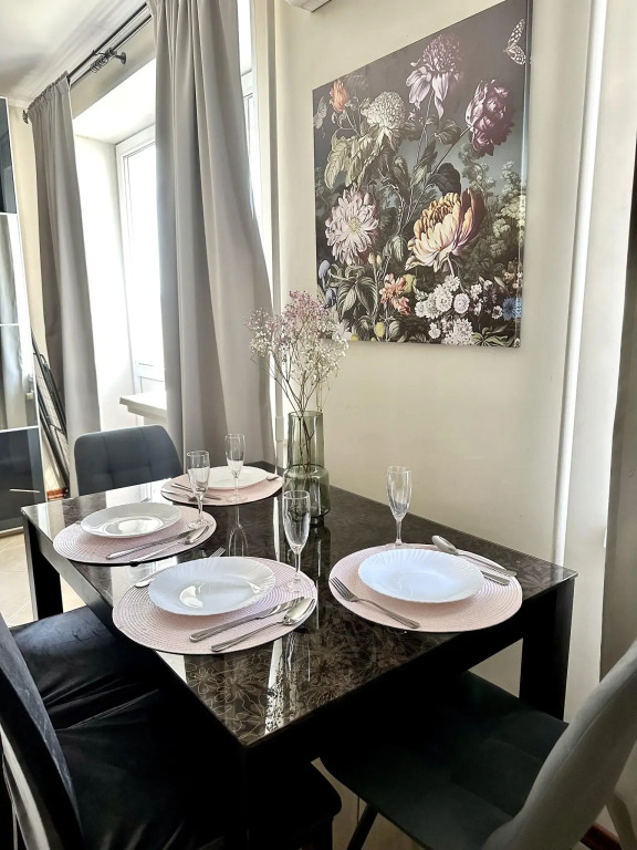 Uragan Apart (Ураган Апарт) на улице Большая Якиманка 54