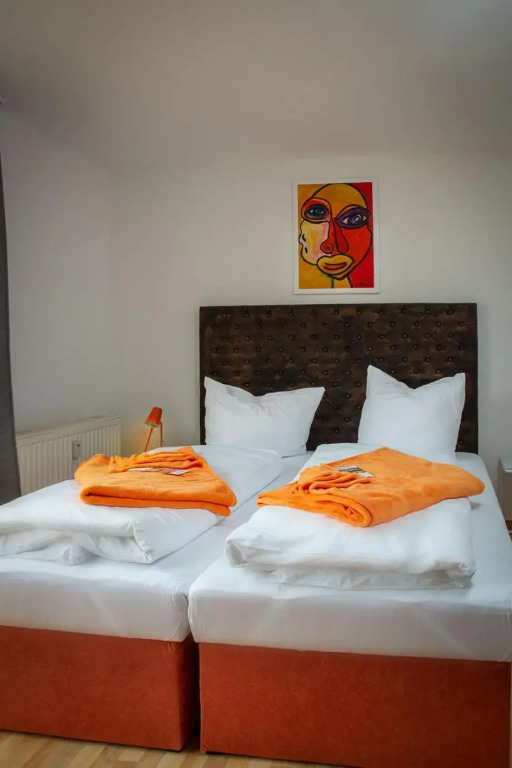 H&H Apartments im Herzen der Stadt super zentral ruhig mit Kochnischen Balkon oder Empore