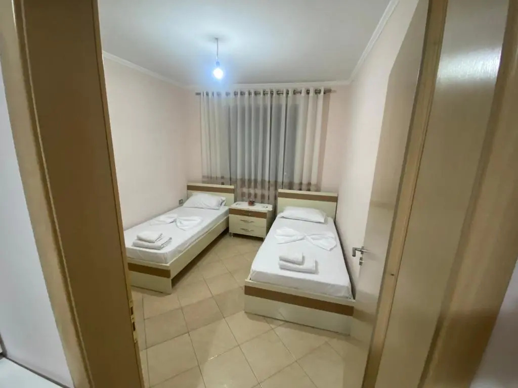 Alex 2 bedroom apartment