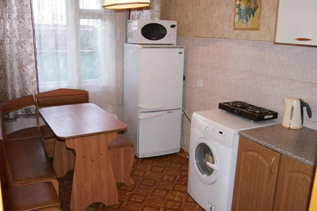 АпартОтель Атлас
