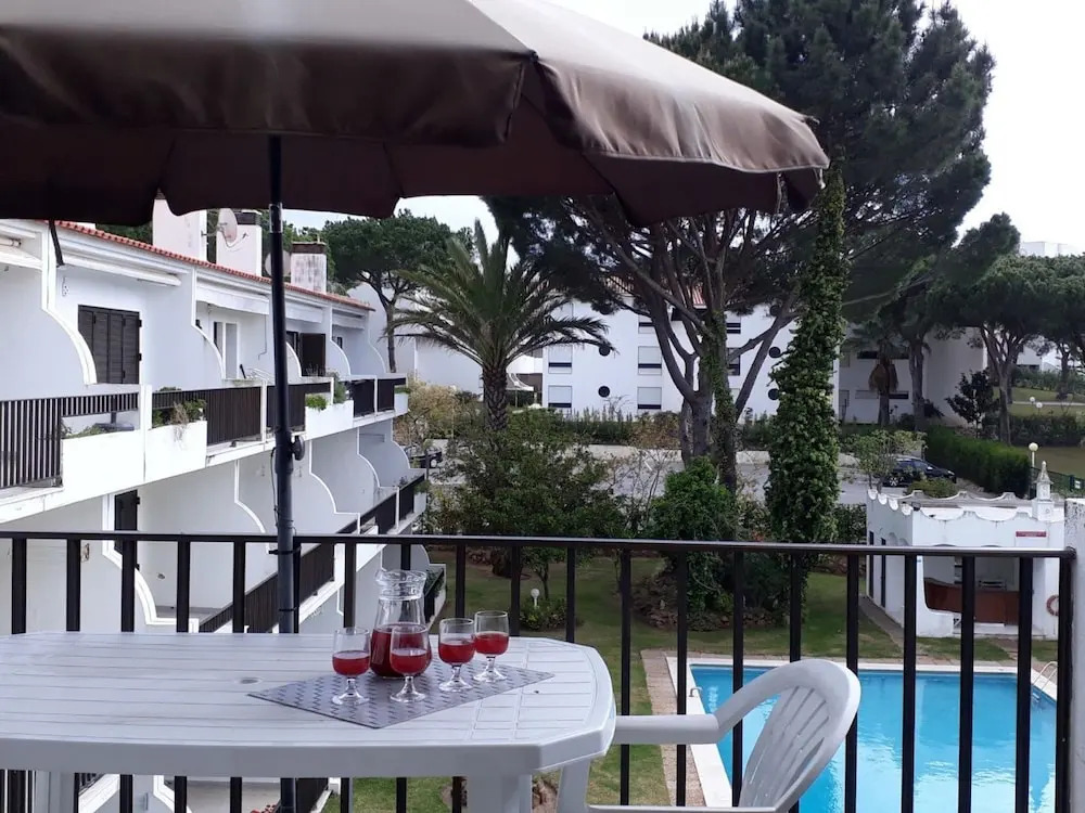 T2 Mouramar Varanda Vista Piscina Golf 6 Pessoas