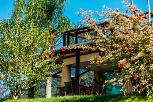 Hotel Caieiras