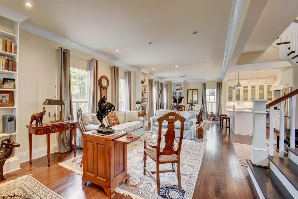 Grandview Heights Vacation Homes – Grey Mist