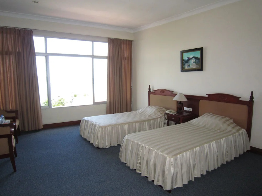 Ha Long Bay Hotel