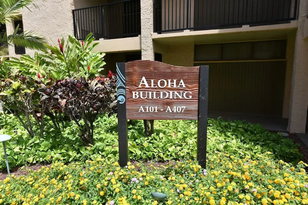 Papakea #a109 1 Bedroom Condo by RedAwning