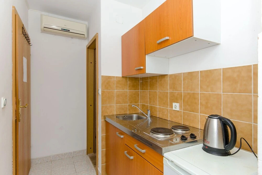 Apartments and Room Nada