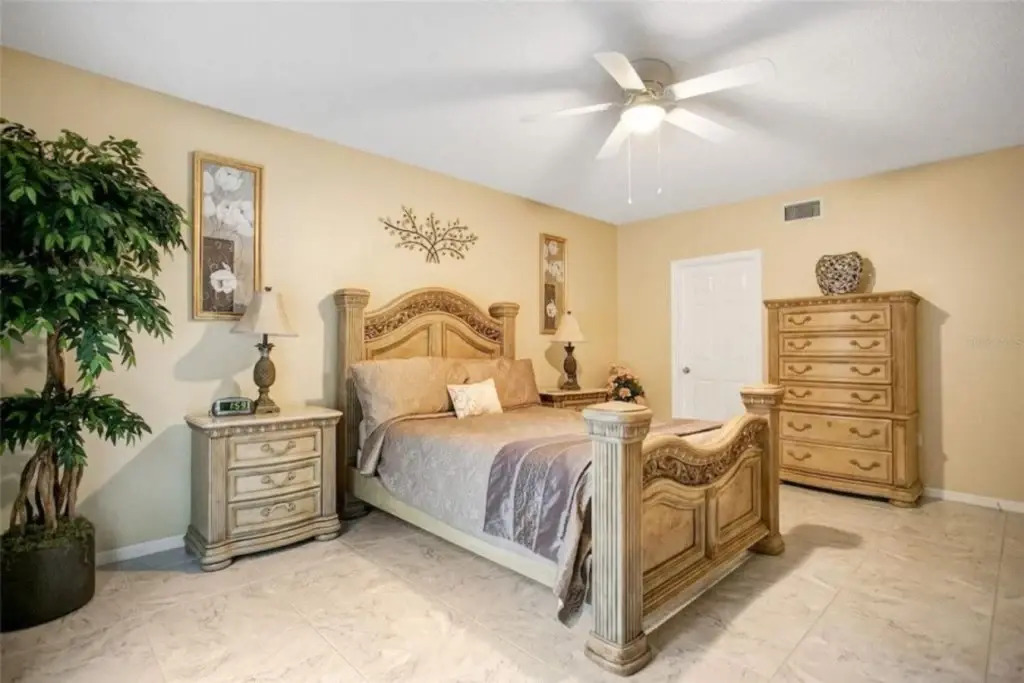 Lake Berkley Retreat close to Disney World, Kissimmee, US