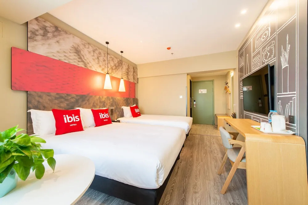 Ibis Dalian Airport Huabei Road