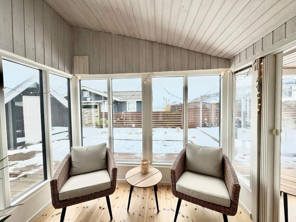 6 Person Holiday Home in Ronde