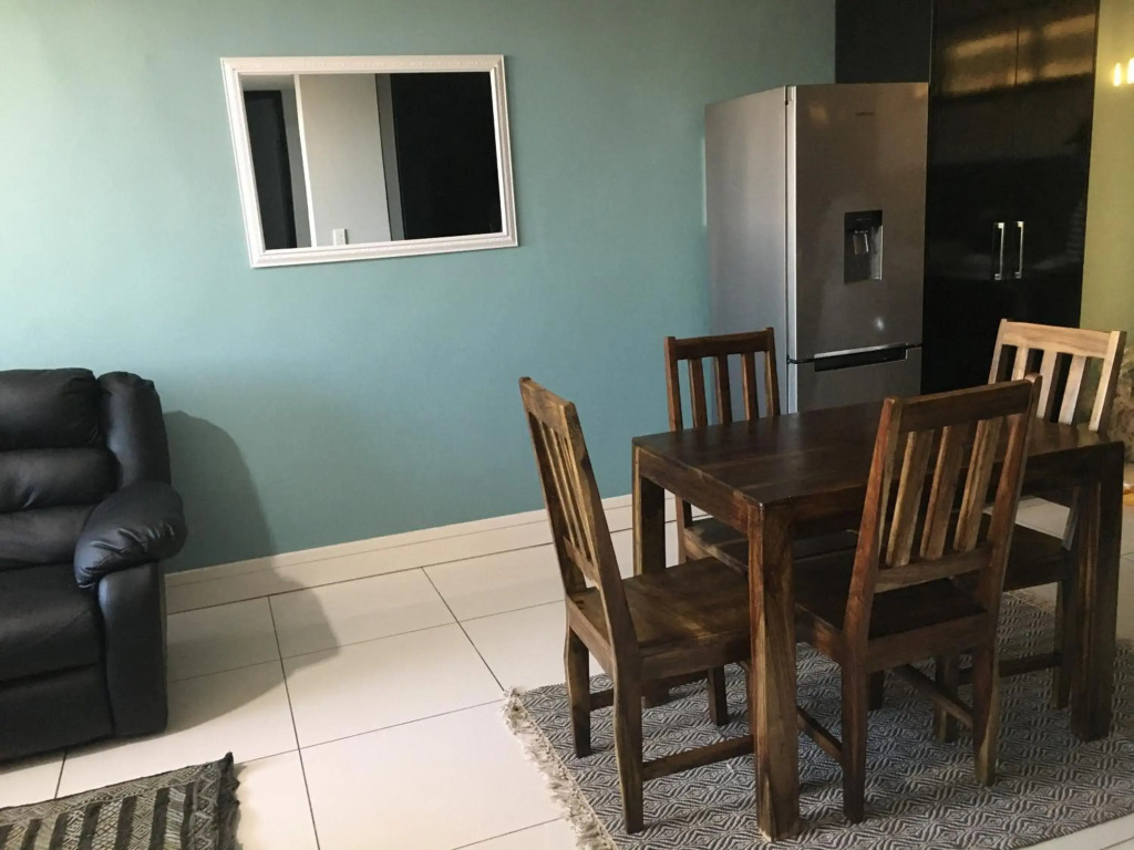 Highrise Windhoek apartment with skyline view, pool and gym