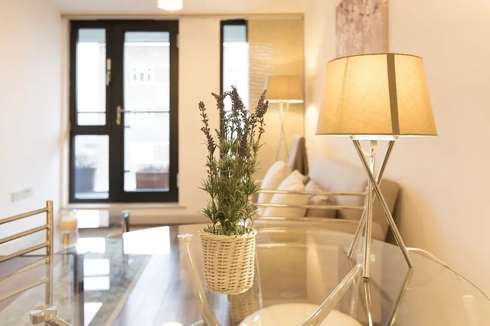 2 Bedroom Apartment in Borough London