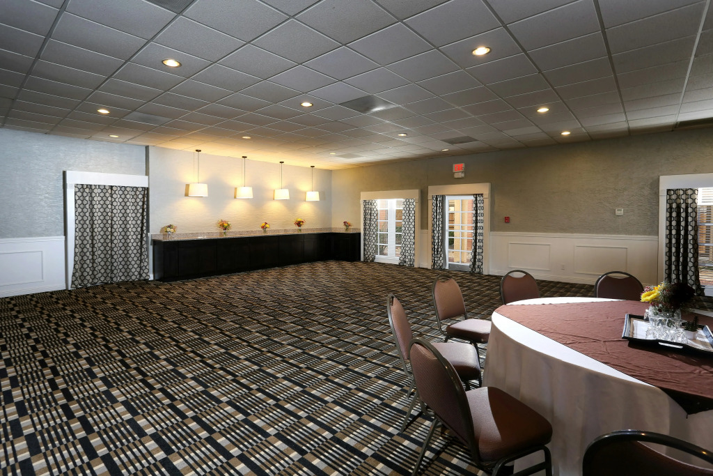 DoubleTree Suites by Hilton Tucson Airport