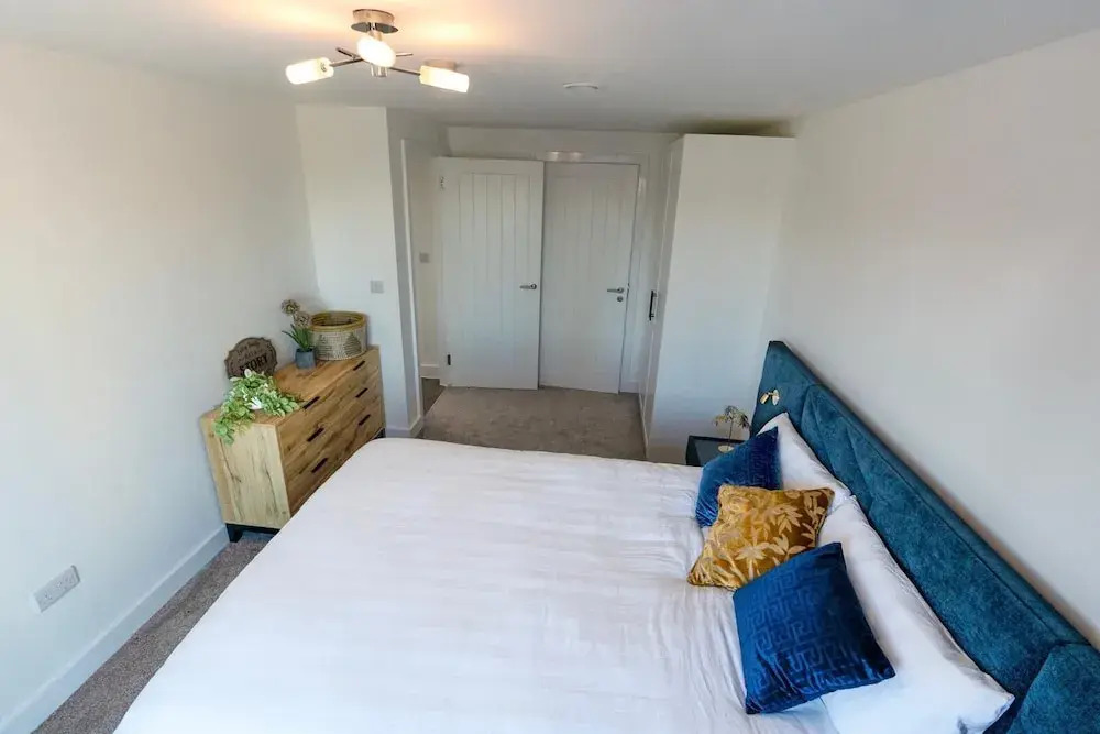 Luxe I Penthouse I Balcony I City Views I Parking I Liverpool City Center I