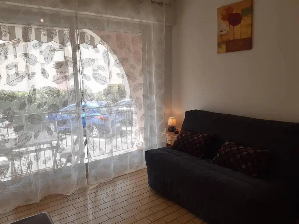 Appartement Balaruc-les-Bains, 1 pièce, 2 personnes - FR-1-571-19