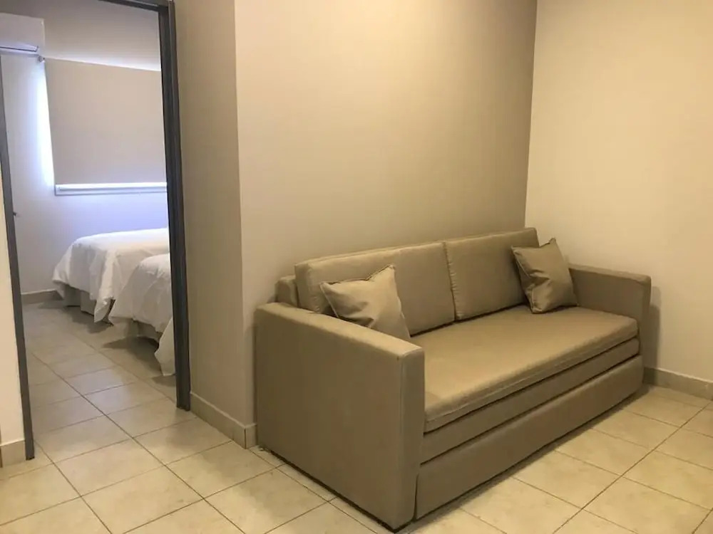 Urquiza Suite & Apartment