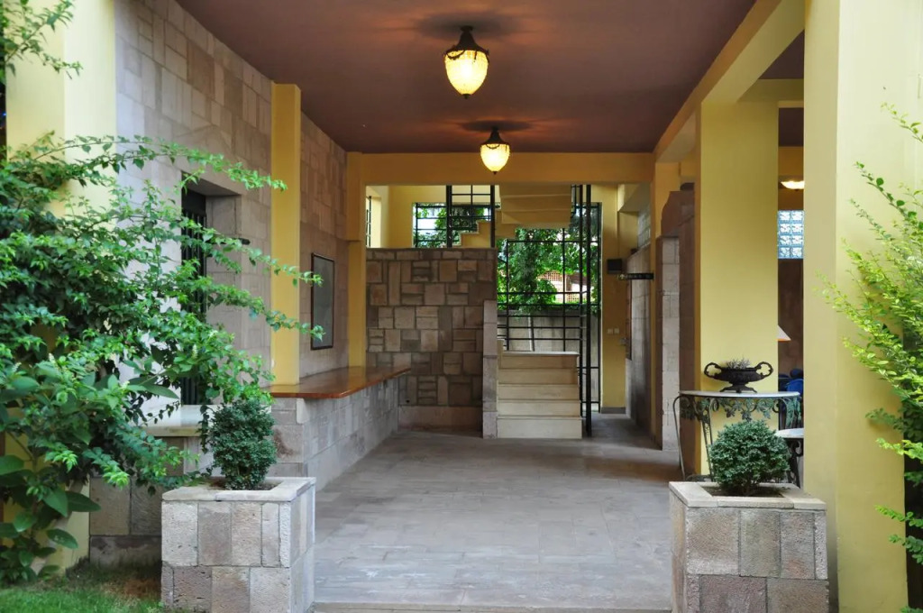 Palm Court Suites